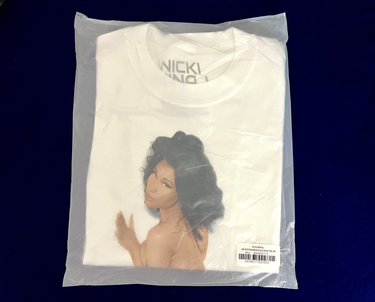 BeamMeUpScotty's tweet photo. She’s hereeee 🥛🤍 my Stationhead exclusive #MilkTee @NICKIMINAJ https://t.co/dYwhDS2JQU