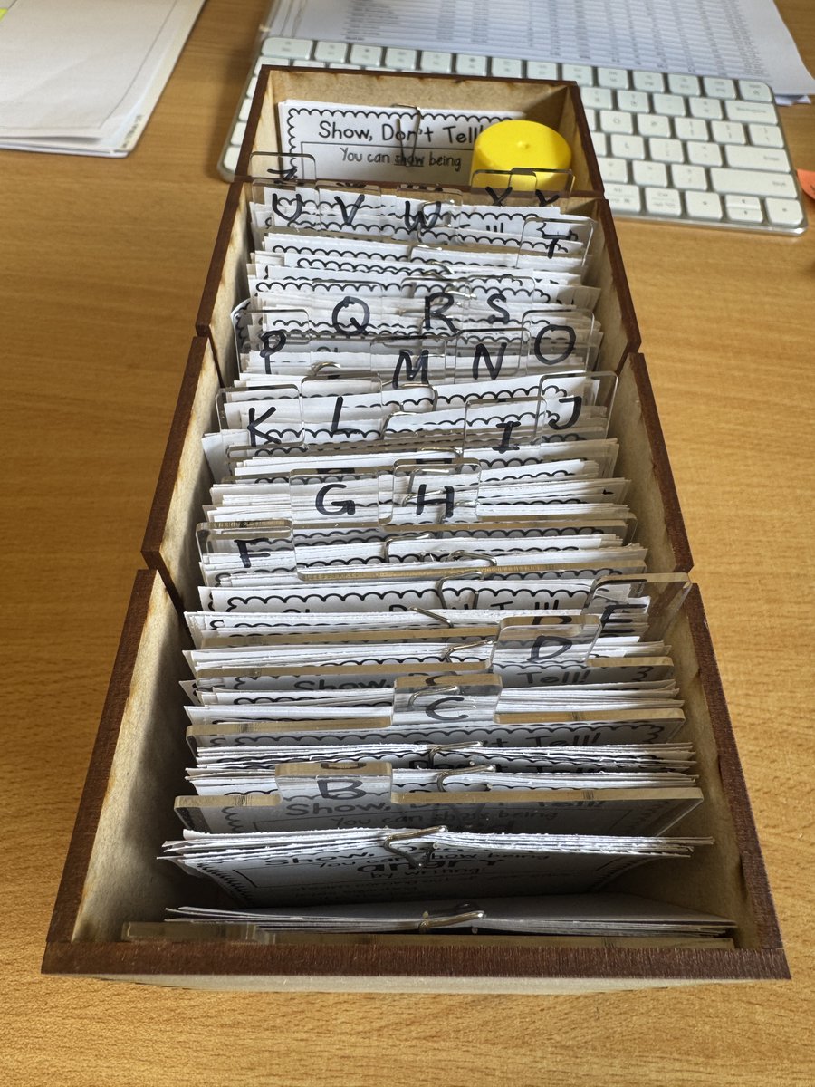 Productive morning with <a href="/MrMatuaRyan/">Ryan Kiely</a>. Now writers can #show feelings and emotions in #narrative writing with much more ease. #ShowDontTell #EduChat #TeacherResources #WritersWorkshop