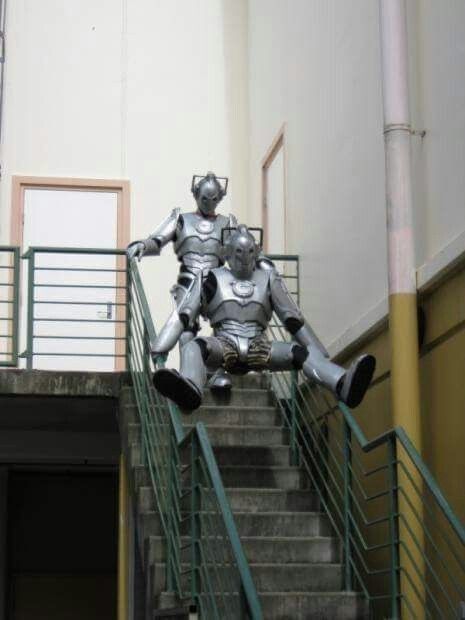 Doctors_Wife23's tweet image. Cybermen are pretty chill actually...
