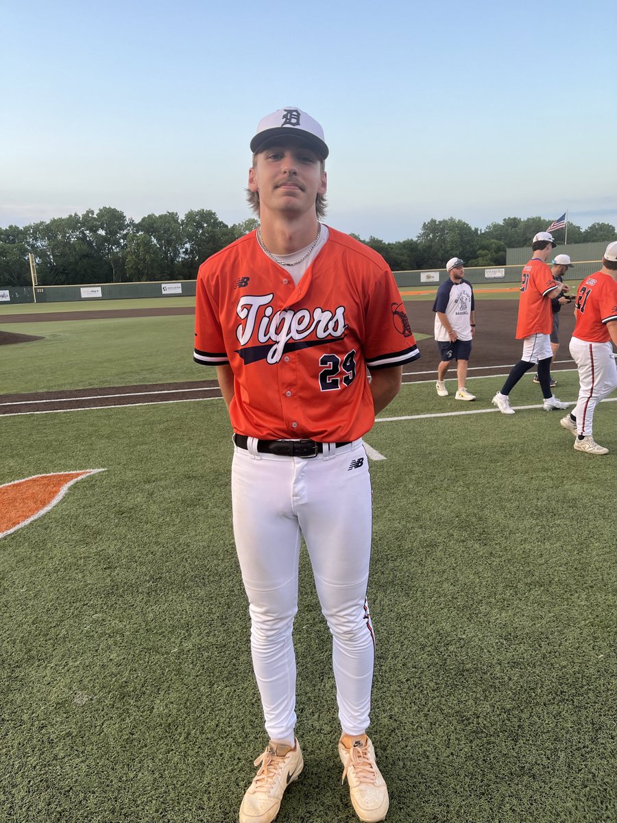 ✭Five Tool Texas✭ (@fivetooltexas) on Twitter photo F: <a href="/DTigerBaseball/">Dallas Tigers</a> Cecil 7, Canes Southwest 2026 Young 4
PoG: <a href="/CharlieKeeney29/">Charlie Keeney</a> 2-3, HR, 3 RBI, R F: <a href="/DTigerBaseball/">Dallas Tigers</a> Cecil 7, Canes Southwest 2026 Young 4
PoG: <a href="/CharlieKeeney29/">Charlie Keeney</a> 2-3, HR, 3 RBI, R
