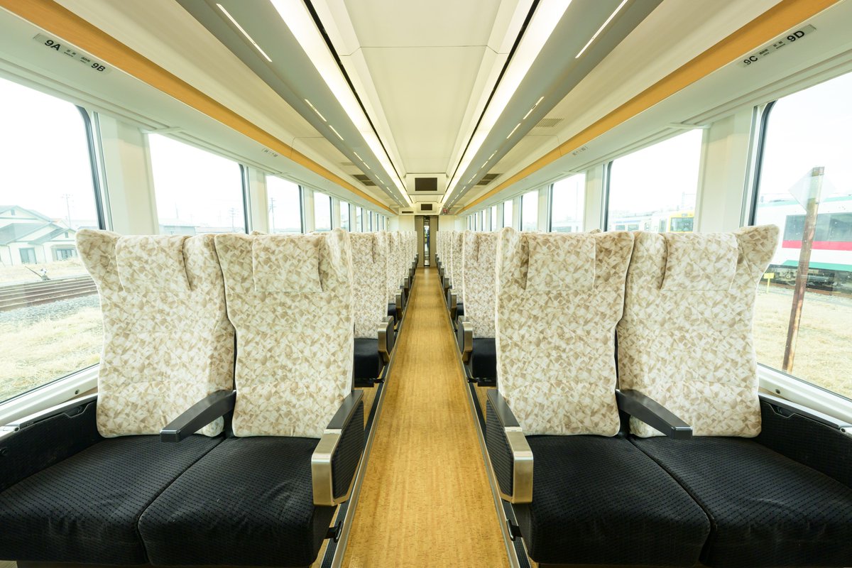 大好評につき既に完売しておりますが、
6/14（土）に観光列車「#SATONO で行く『ごっつぉさん号』ツアーにて、 #郡山駅 ～ #いわき駅 往復間に #磐越東線 沿線のおすすめのグルメを楽しめるツアーが開催されます🐟
SATONOが走行する姿をぜひご覧ください！
今後企画されるJRツアーをお楽しみに🚃✨