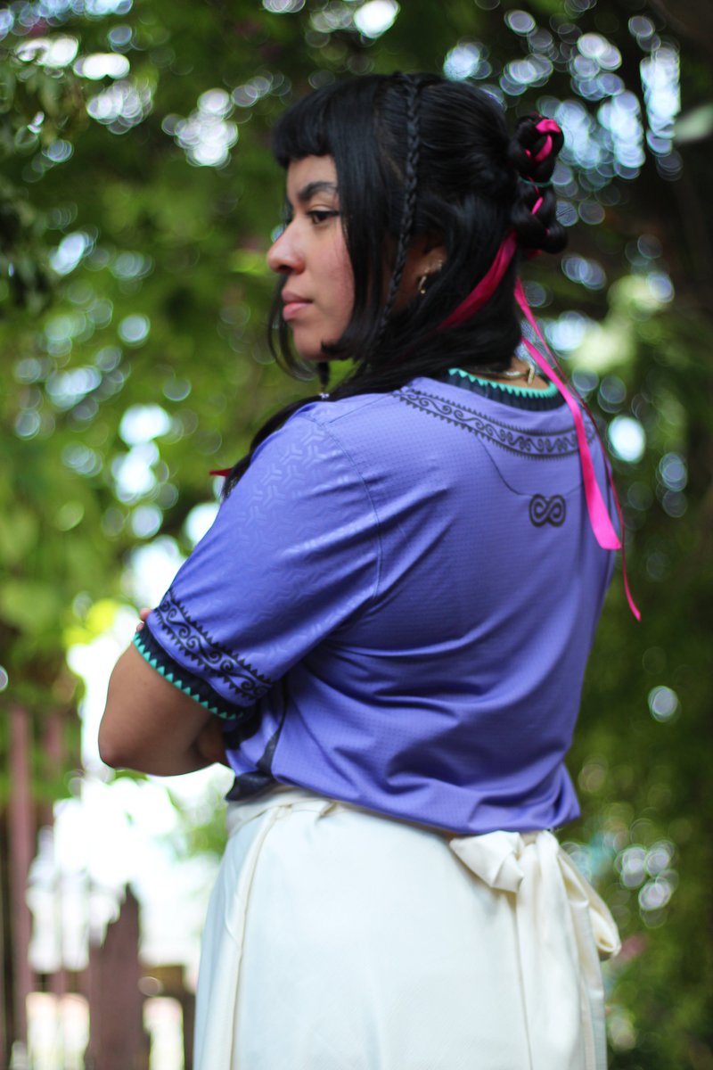 Retrooocom's tweet photo. Construimos jerseys memorables para todxs los que juntos honramos el pasado: Retrooospectiva ❤️ ¡Amamos lo qué hacemos, amamos que lo valores!

#xonecuili 
#mexicanart https://t.co/3EaYtO3UIF
