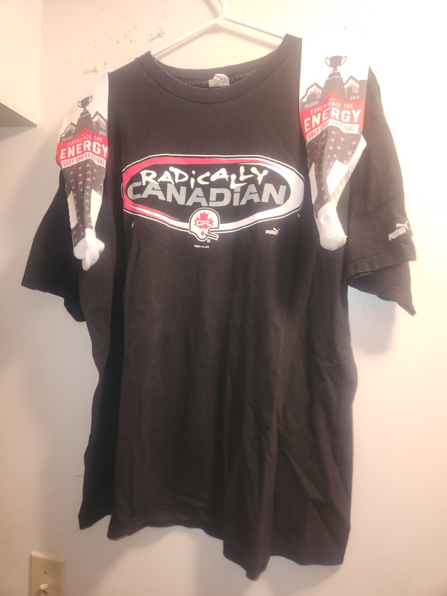 BluGoldWhiteout's tweet photo. THE CANADIAN FOOTBALL LEAGUE IS BAAAAACCCCCCK!!! CFL FOOTBALL IS ON MY TELEVISION!! BEST DAY EVER!!!! Picked an appropriate outfit for the occasion! #CFL #CFLFamily #CFLGameDay #OTTvsSSK #REDBLACKS #Riders #RadicallyCanadian #DayOfCelebration β€οΈπ¨π¦π https://t.co/9zVpPUtVCn
