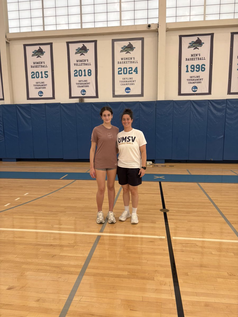 Olivia Celaj (@livcelaj) on Twitter photo Thank you to <a href="/Coach_Nardulli/">Maria Nardulli</a> and <a href="/UMSVWBB/">UMSV Women's Basketball</a> for having me on campus today and offering me a spot for the Class of 2030!
<a href="/Coach_Toro/">Mike Toro</a> <a href="/LadyFlyersNY/">Riverside Hawks - Dunn</a> Thank you to <a href="/Coach_Nardulli/">Maria Nardulli</a> and <a href="/UMSVWBB/">UMSV Women's Basketball</a> for having me on campus today and offering me a spot for the Class of 2030!
<a href="/Coach_Toro/">Mike Toro</a> <a href="/LadyFlyersNY/">Riverside Hawks - Dunn</a>