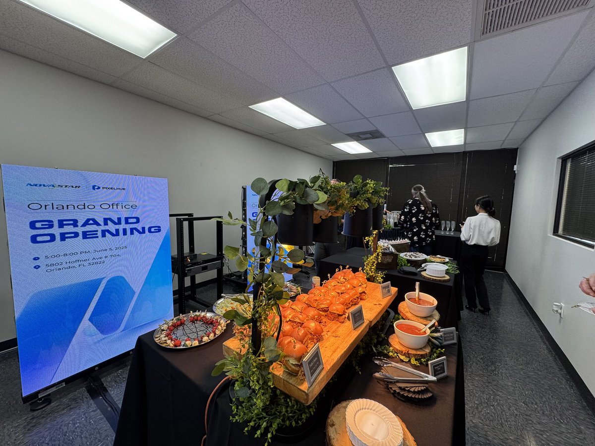 atsproled's tweet photo. 🎉 Today we celebrate the grand opening of NovaStar Technology’s new Orlando office alongside our friend Robert Huskey from Evolve Technology and our partners from NovaStar. It was a pleasure catching up with Bella, Selena, Nelson, and Mcgrady 👍

#ATSPro #GrandOpening #dvLED https://t.co/oz45AmyHWk