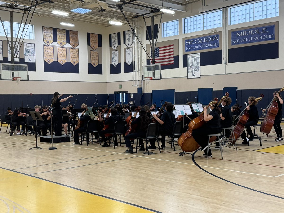 Sequoia Middle School- Home of the Bears tweet media