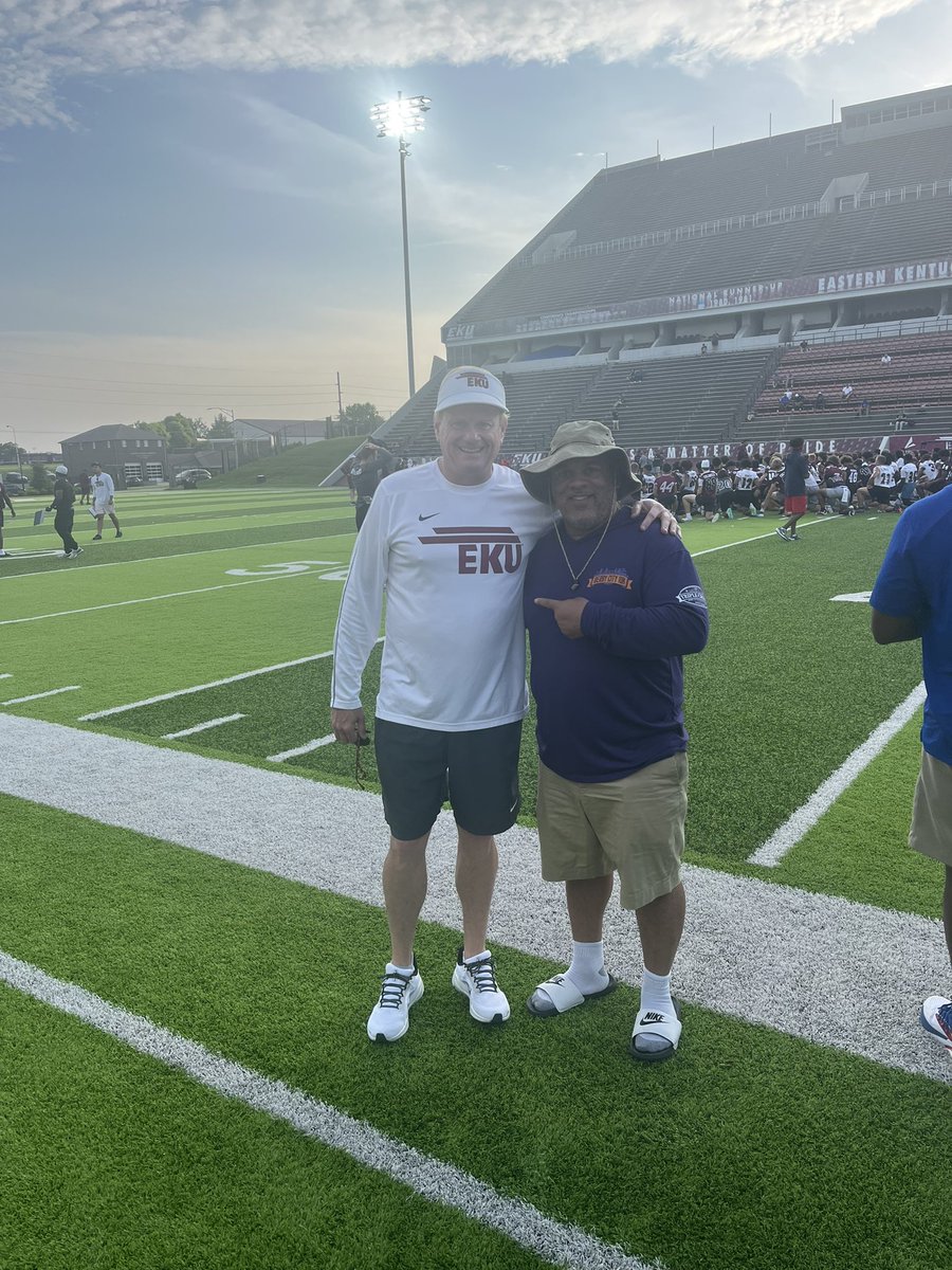 We had a ton of Kentucky Future Stars Alumni talent dominate EKU Camp tonight!! Our guys were in the fastest group and dominant in the OL/DL &amp; positional 1 on1’s!! #Brotherhood🏈💪🏼💪🏼👀👀🏈🔥 <a href="/EKUWWells/">Walt Wells</a> <a href="/EKUFootball/">EKU Football</a> <a href="/CoachDerekDay/">Derek Day</a> <a href="/AlPopsFootball/">𝐀𝐋 𝐏𝐨𝐩𝐬</a>