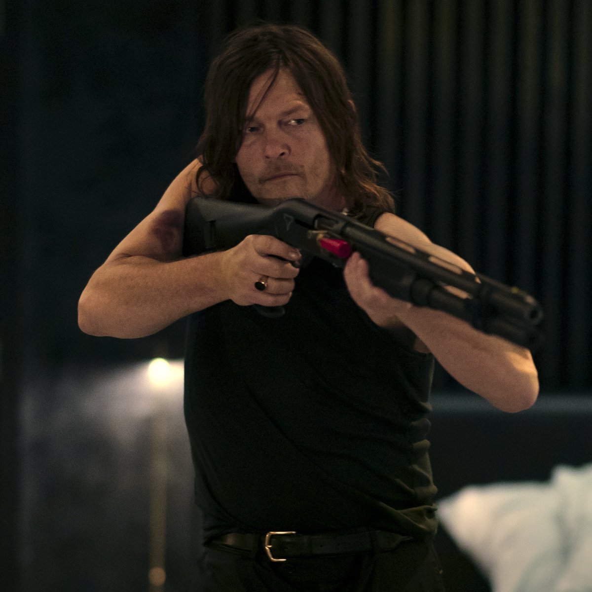 DiscussingFilm's tweet photo. Norman Reedus tells us how the action in ‘BALLERINA’ differs from other Hollywood productions

“It’s a much different fighting style. The Walking Dead, for example, is a very sloppy fighting style - you just grab whatever you can... Ballerina [though] is very choreographed.” https://t.co/PTrjIX9cUw