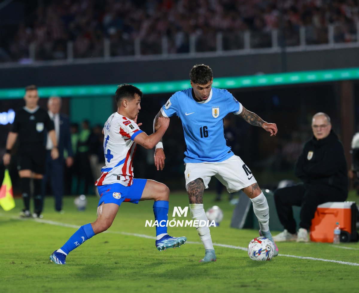 ¡ANDRÉS CUBAS, la muralla viva oje'e ha! 🛡️⚔️

📸Nación Media.