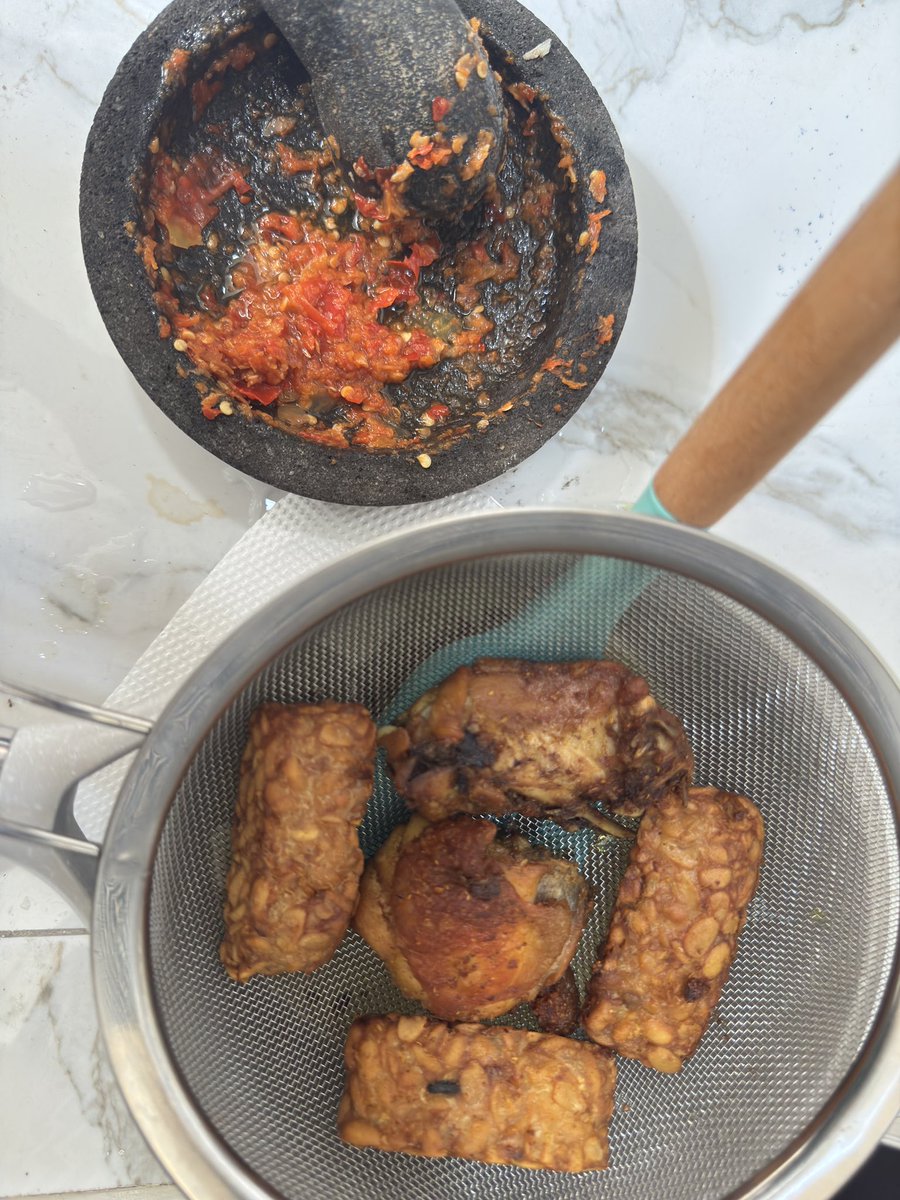 Edisi rak mangan daging