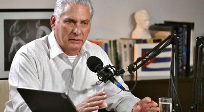 "La dirección de la Revolución jamás rehuirá el diálogo con el pueblo, porque nuestra razón de ser es justamente servir al pueblo", <a href="/DiazCanelB/">Miguel Díaz-Canel Bermúdez</a>: "Desde la Presidencia" sobre las medidas de ETECSA. #CubaVencerá