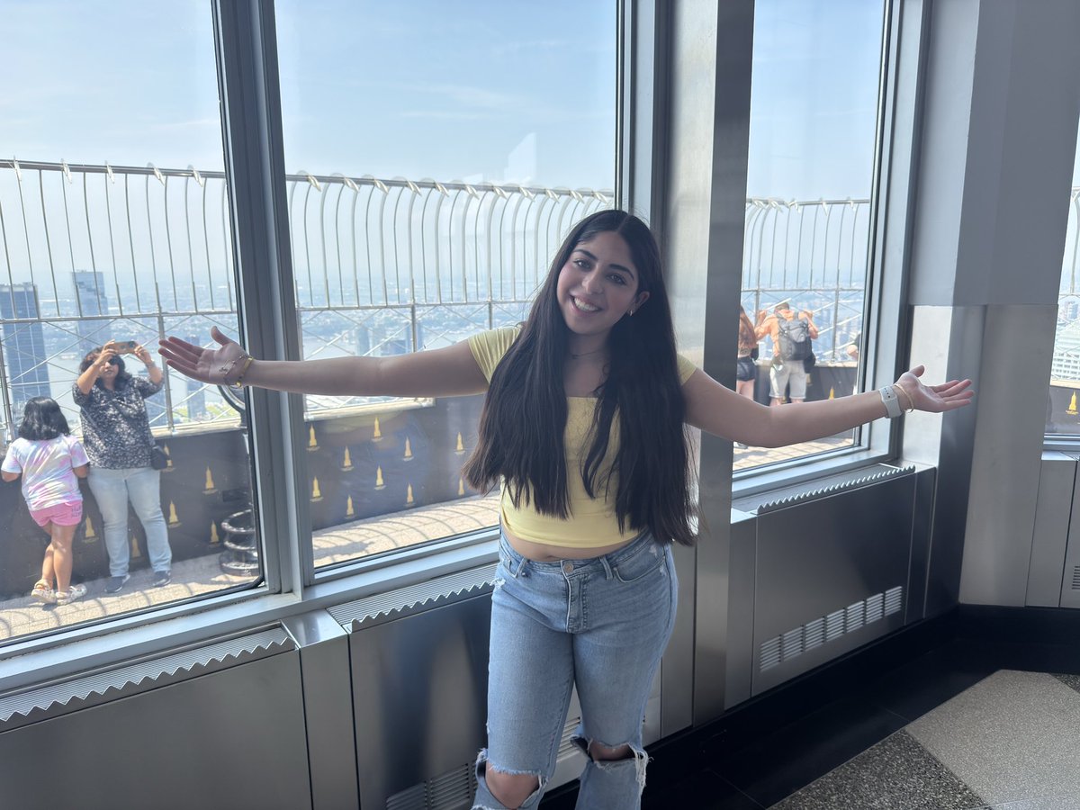 DaveCamacho_'s tweet photo. NYC - 🏙️ @Gugu_Giuliana https://t.co/LcrHVUZN94
