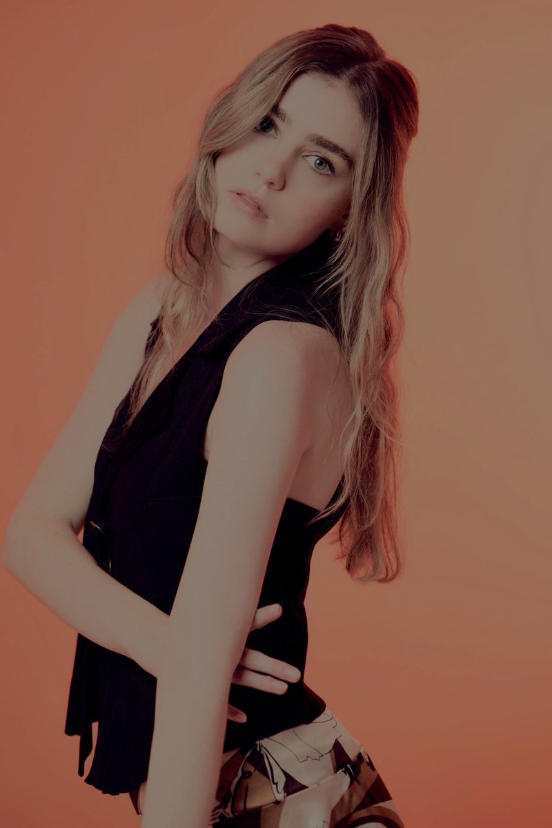 herguardedheart's tweet image. 