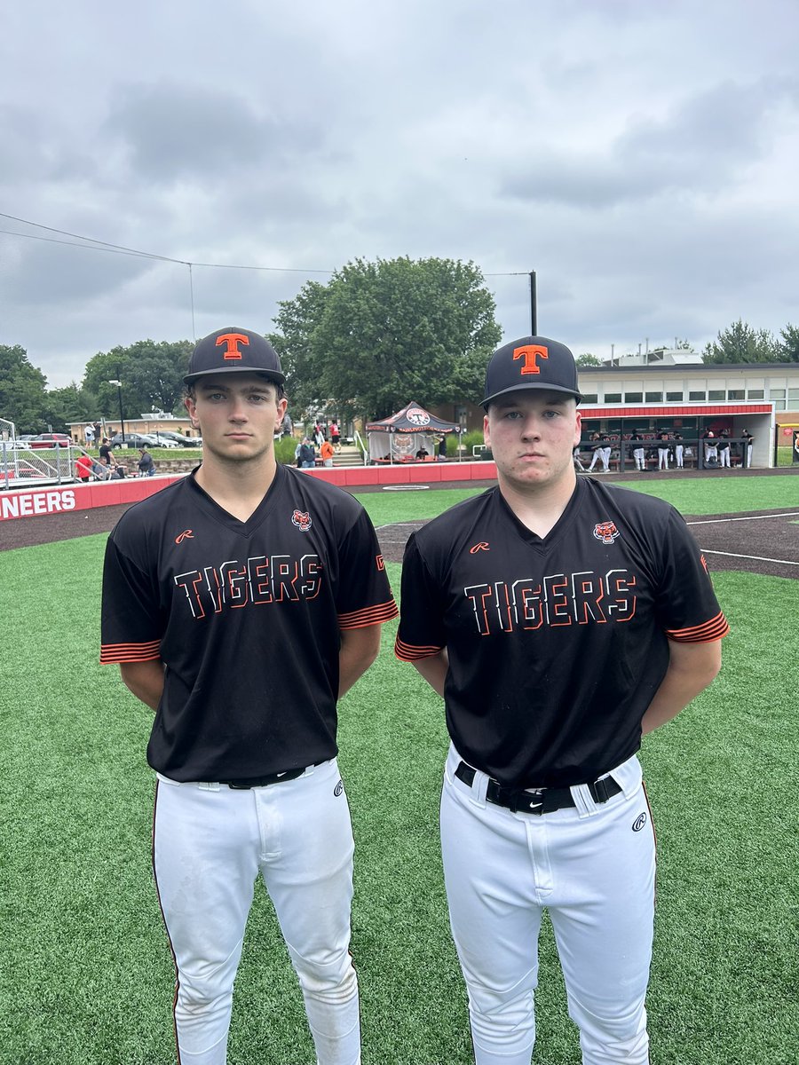 Rawlings Tigers 16U Clout Proffitt with a great all around game and a 10-0 win.  Players of the game

Harper Burns 3IP 0H 0R 1BB 1K. He also had a hit and RBI

Payne Kent 2IP 0H 0R 0W 4K. He had an OPPO triple that drove in a run