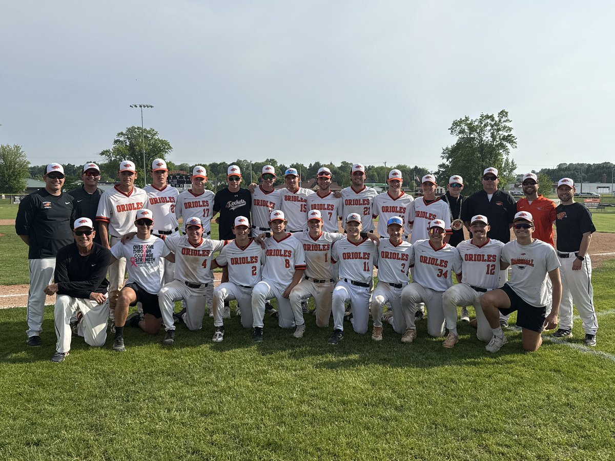 HUHS punches their ticket to a 4th straight Sectional berth. Carter Kutz pitches another complete game on the way to a 2-1 victory.