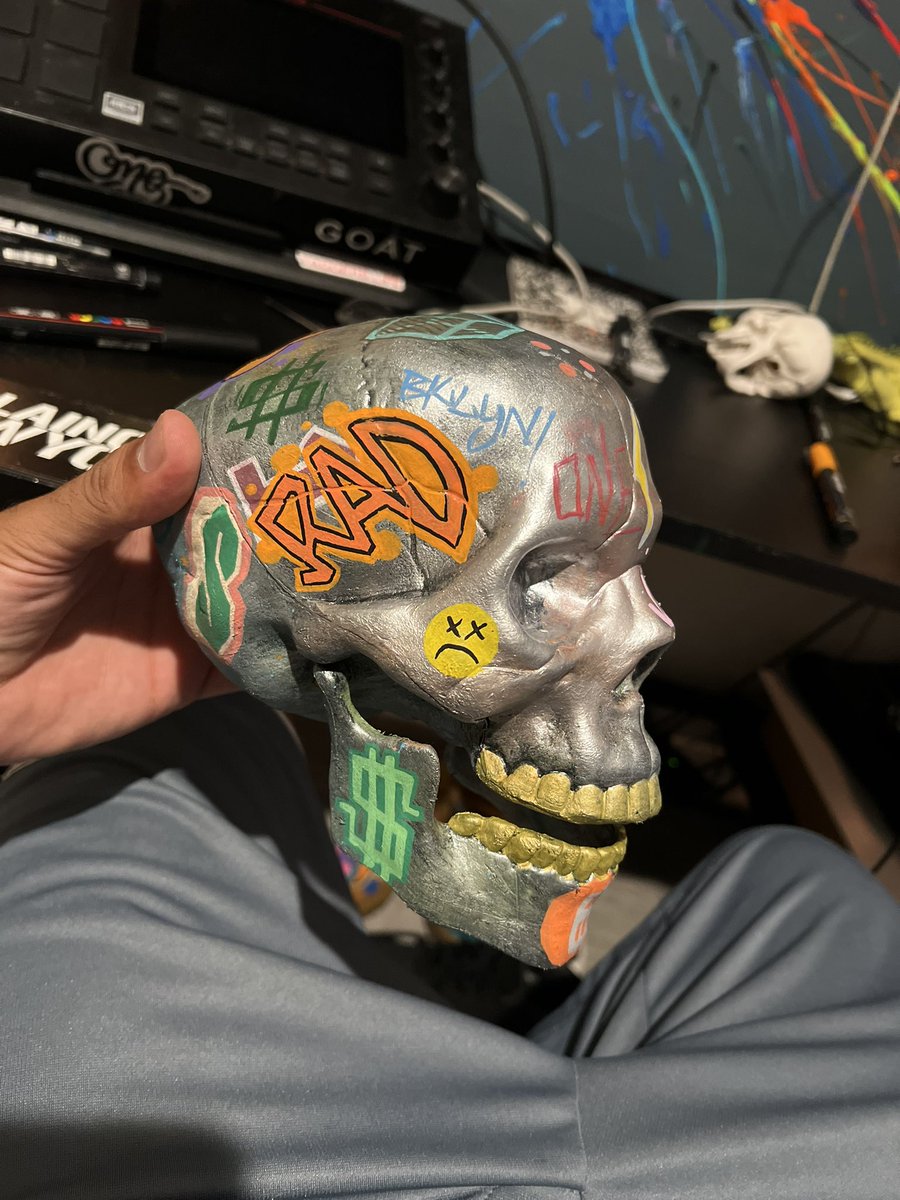 Just added the 1st two names on the Raffle Skull for Sacred Geometry. Salute <a href="/TavCannaLLC/">Seth Rosen</a> x <a href="/bitcoinaudio/">Bitcoin Audio</a> who’s next ?