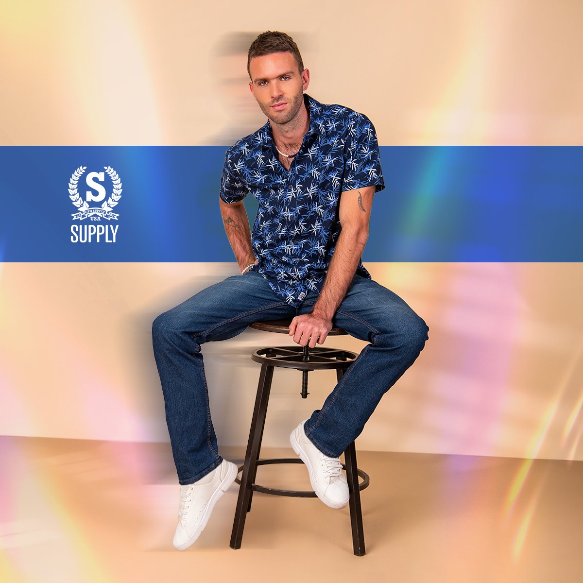 supplymex's tweet photo. No tienes que tener todo resuelto. Pero si ya tienes outfit, vas bien: https://t.co/7TLuaxE4HY. 🌪️💥 https://t.co/5K8czcCJnZ