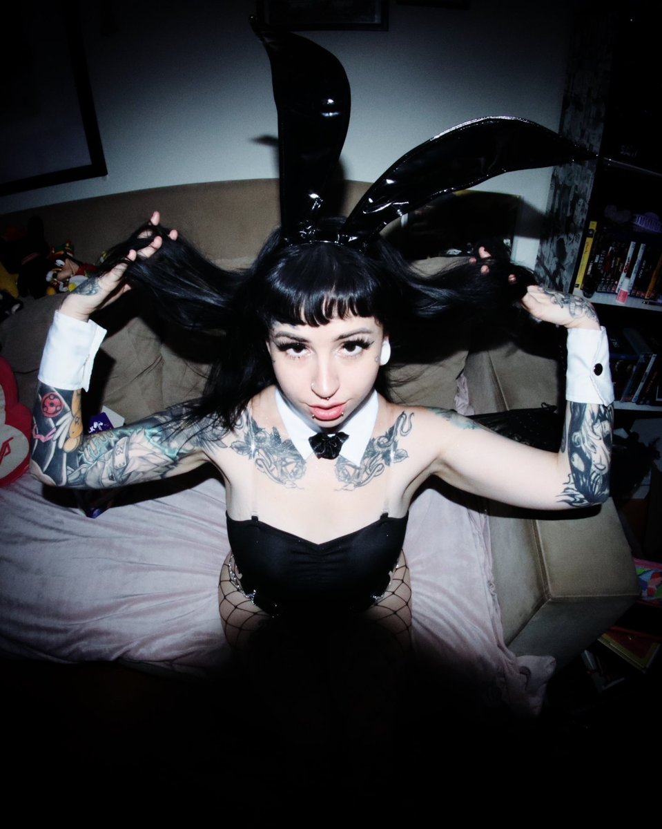 ➡️ Its been proven that gooning to hot brats extends your lifespan ✨

• findom • femdom • goddessworship • altgirls • melbournedomme •