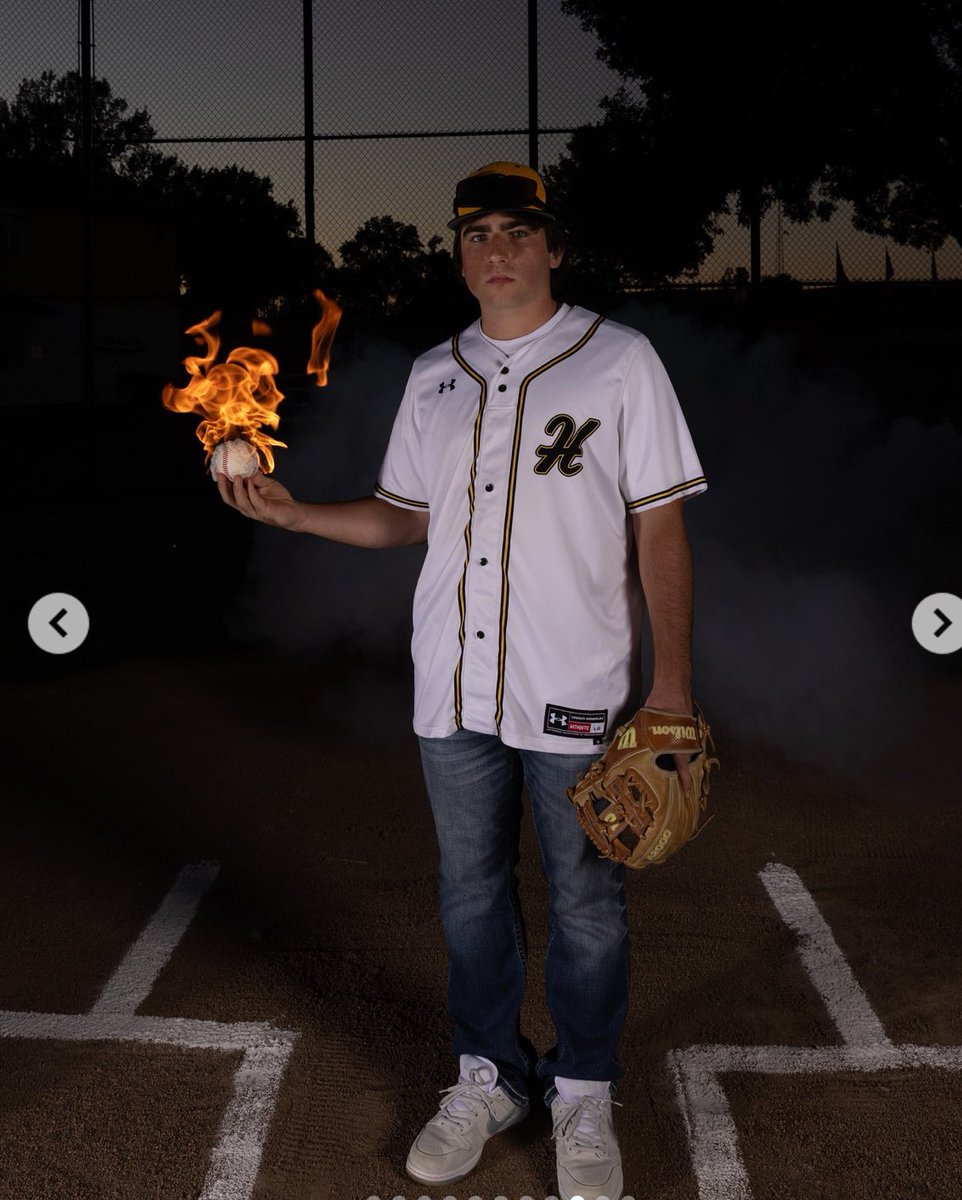 Hinton Baseball tweet media