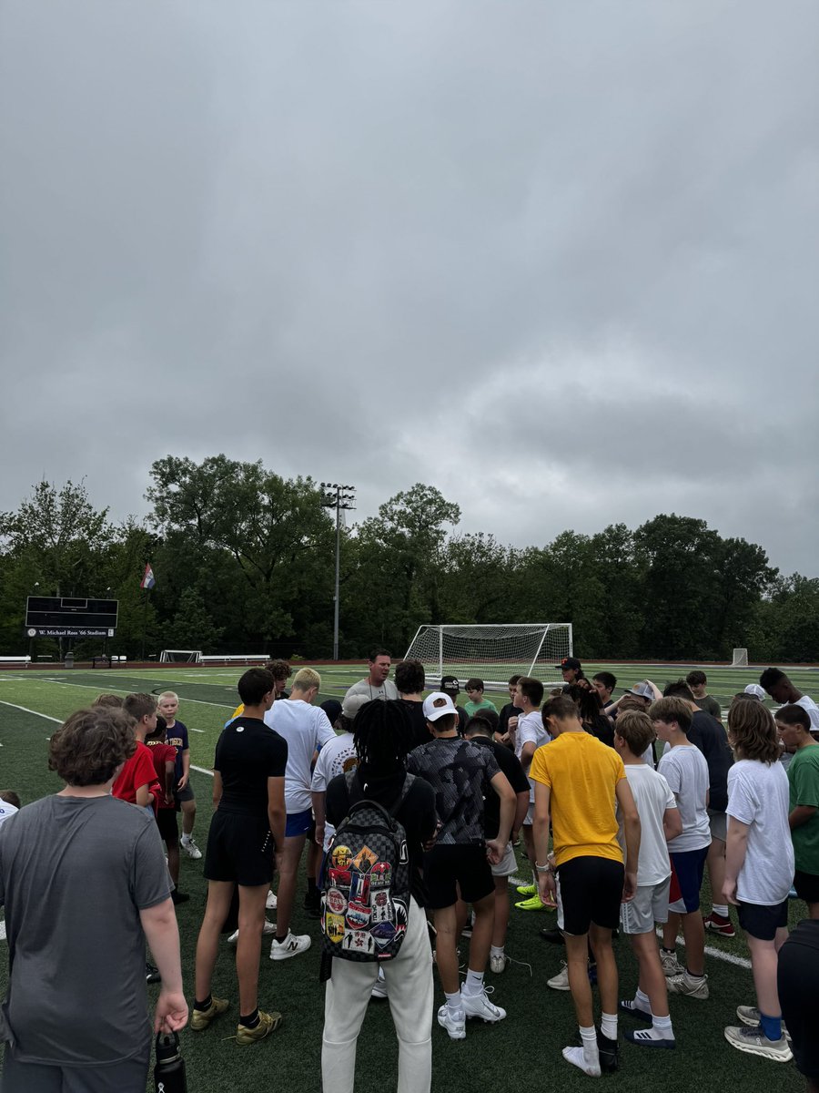 CBCFootball's tweet image. We had a great week hosting future Cadets on campus. Thank you to all the kids who came out and their family members that brought them!!🙌‼️
#BrothersForLife #BeABrick 💜💜