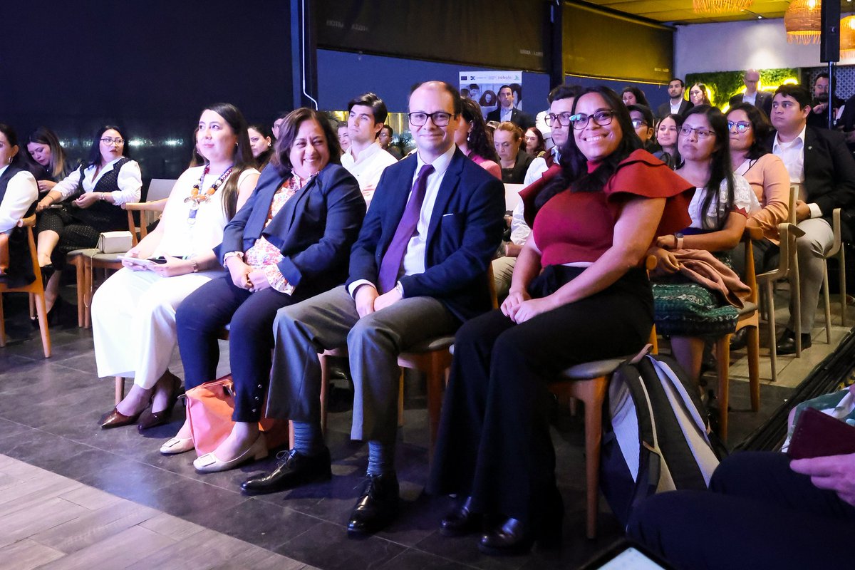 Senacyt Guatemala (@senacytgt) on Twitter photo La delegación de la <a href="/UEGuatemala/">Unión Europea en Guatemala</a>, junto a Senacyt, lanzó la Asociación Alumni Erasmus Guatemala, una red para exbecarios que promueve el intercambio académico y profesional.
Gabriela Montenegro, secretaria Nacional de Ciencia y Tecnología, destacó: “Invertir en educación La delegación de la <a href="/UEGuatemala/">Unión Europea en Guatemala</a>, junto a Senacyt, lanzó la Asociación Alumni Erasmus Guatemala, una red para exbecarios que promueve el intercambio académico y profesional.
Gabriela Montenegro, secretaria Nacional de Ciencia y Tecnología, destacó: “Invertir en educación