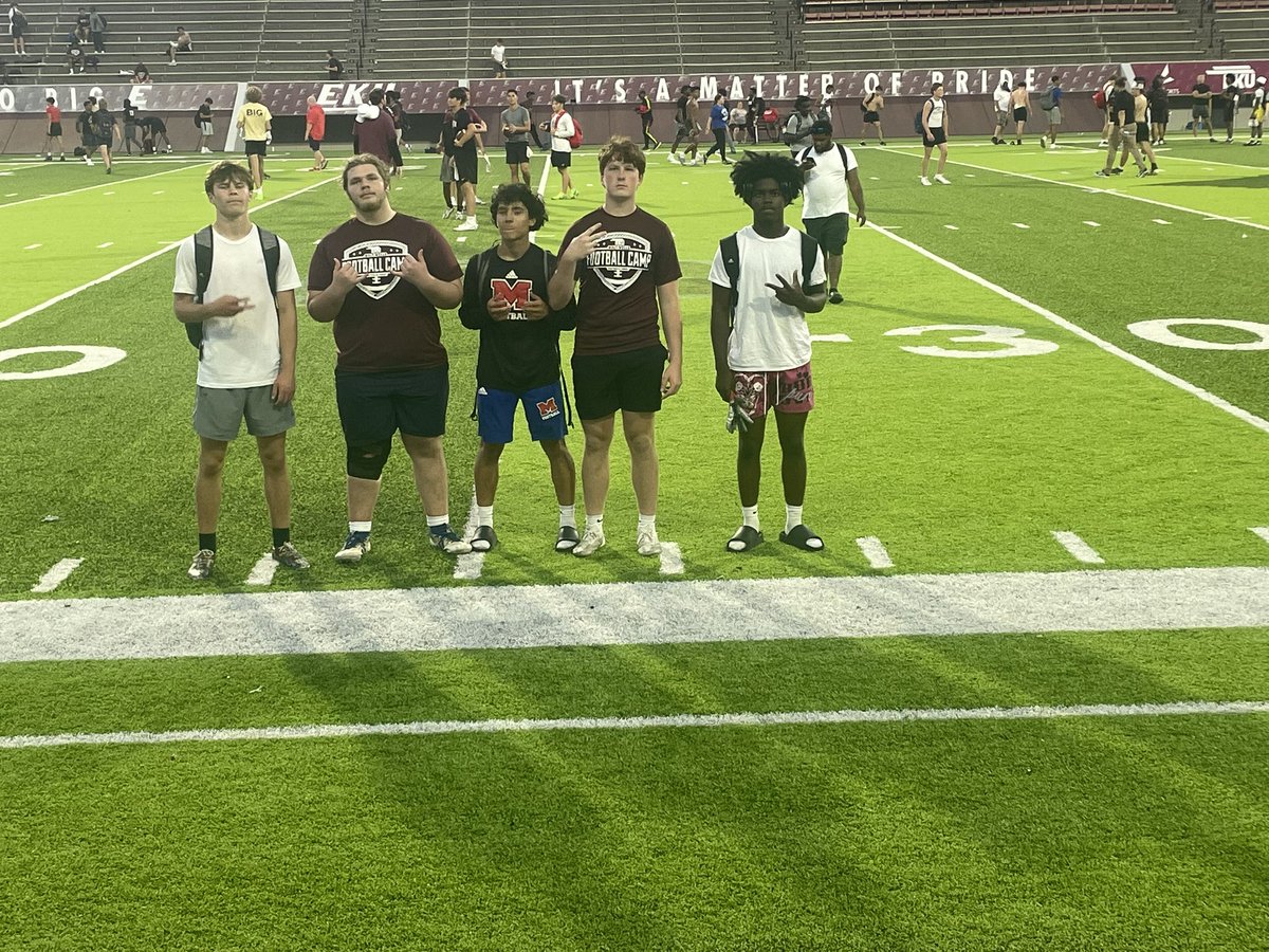 Titans putting in a little work in Roy Kidd Stadium tonight. #WorkWins 

Go Titans!