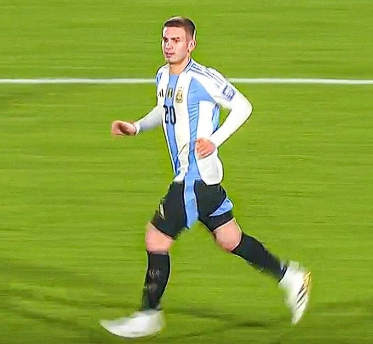 Franco Mastantuono makes his official debut for Argentina at 17 years old. 🇦🇷⭐️