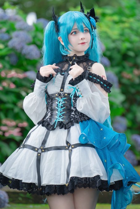 Twitterのコスプレ画像25