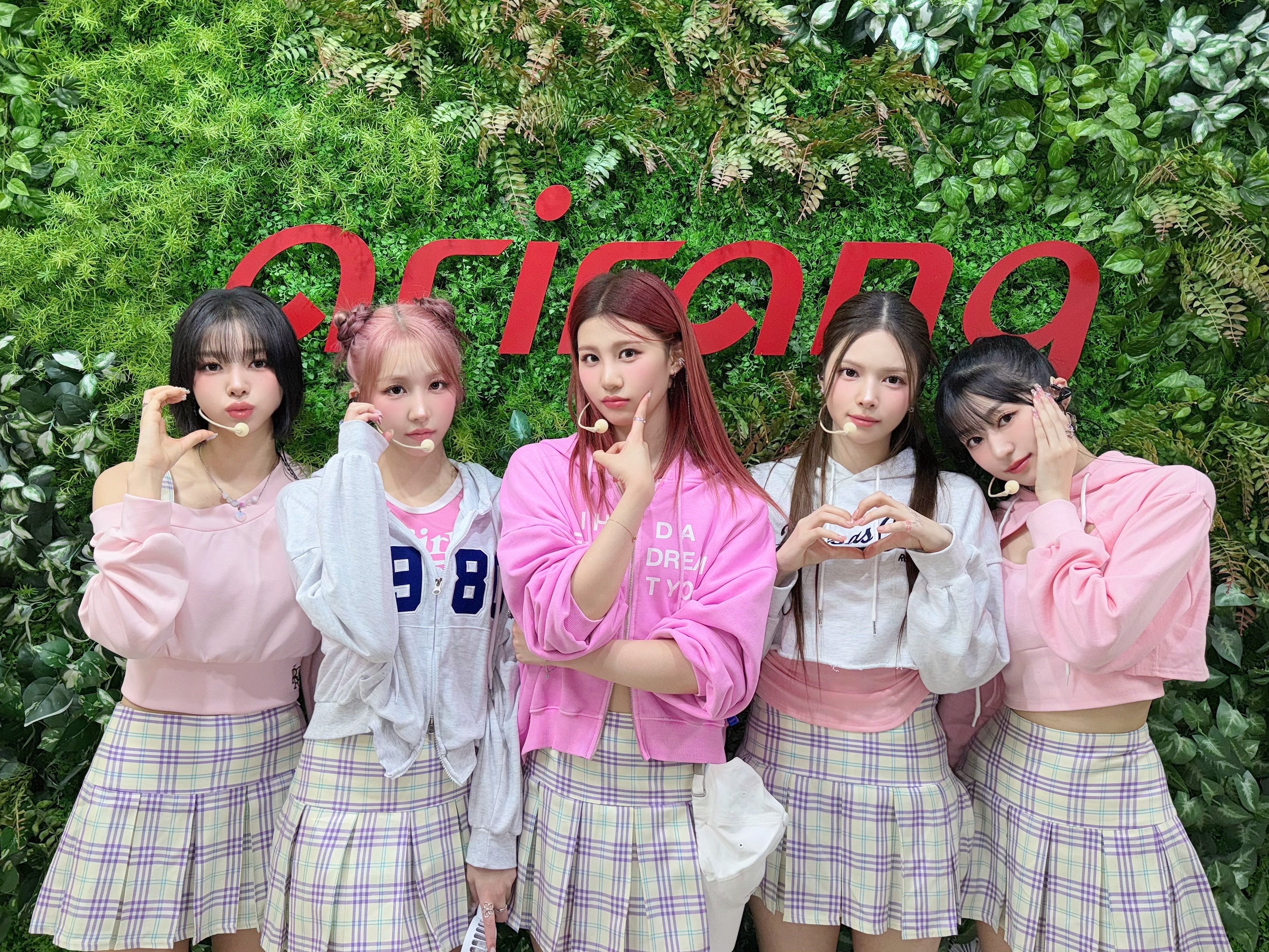 GsunUJBbEAAdKBV?format=jpg&name=4096x4096