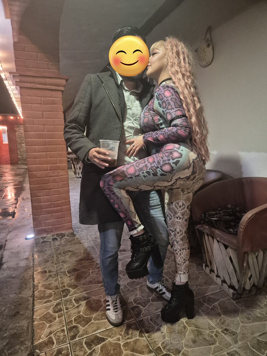 Con la hermosa Kitty Ann en el #piñafest