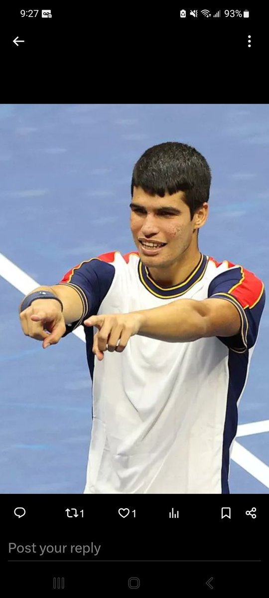 fred_braun9's tweet photo. No pierdan mas tiempo, ya denle la RG copa a Carlitos.

Ne perdez plus de temps, donnez la coupe à Carlitos https://t.co/nesVNJkfuY