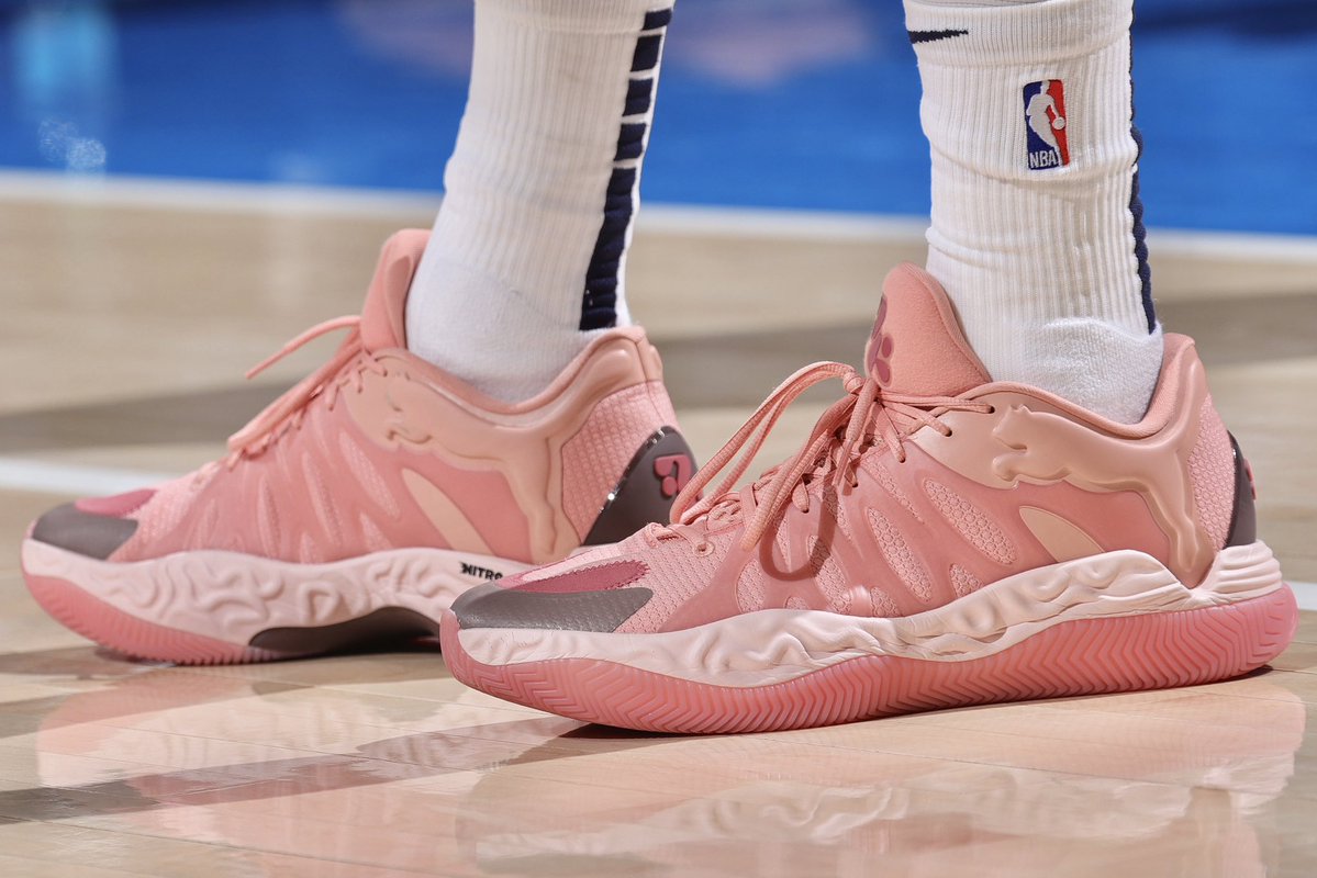 Nick DePaula (@nickdepaula) on Twitter photo Now THAT is a Signature Shoe debut.
<a href="/TyHaliburton22/">Tyrese Haliburton</a> hits the Finals Game 1 game winner in the “Hibiscus” Puma Hali 1. Now THAT is a Signature Shoe debut.
<a href="/TyHaliburton22/">Tyrese Haliburton</a> hits the Finals Game 1 game winner in the “Hibiscus” Puma Hali 1.