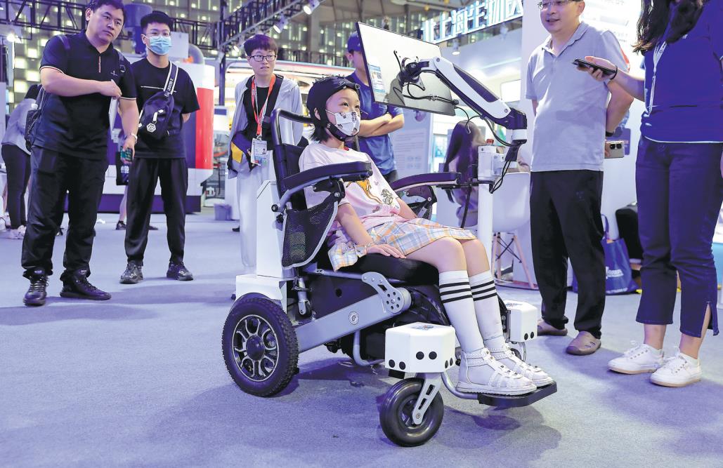 sinoprise's tweet photo. Technological companies from both home and abroad are set to showcase their latest innovation and offerings at the upcoming 11th China (Shanghai) International Technology Fair (#CSITF), which will be held from June 11 to 13 in #Shanghai.
This year's fair will gather nearly 1,000 companies from about 20 countries and regions, focusing on open cooperation and trade in the technology sector to empower new quality productive forces and sustainable development.
#ChineseEnterprises @IntlServicesSH https://t.co/ovgc38xnY4