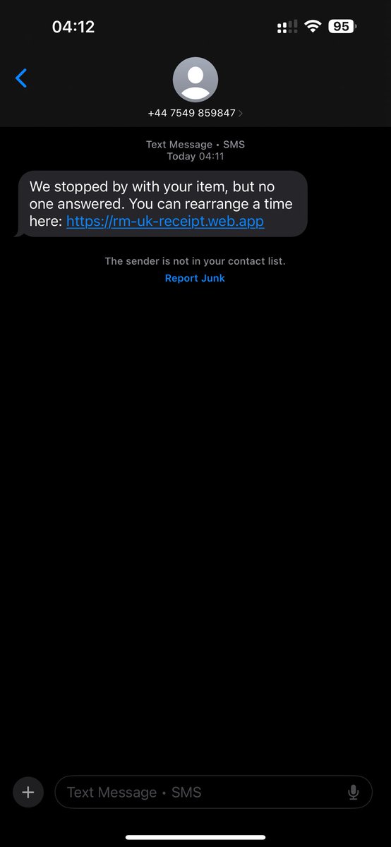 _highlightsen's tweet image. Spam text, @GOVUK . Reported as junk & blocked no.
#fakenumber #spamcall #spamtext #donotclickonlink #SPAM