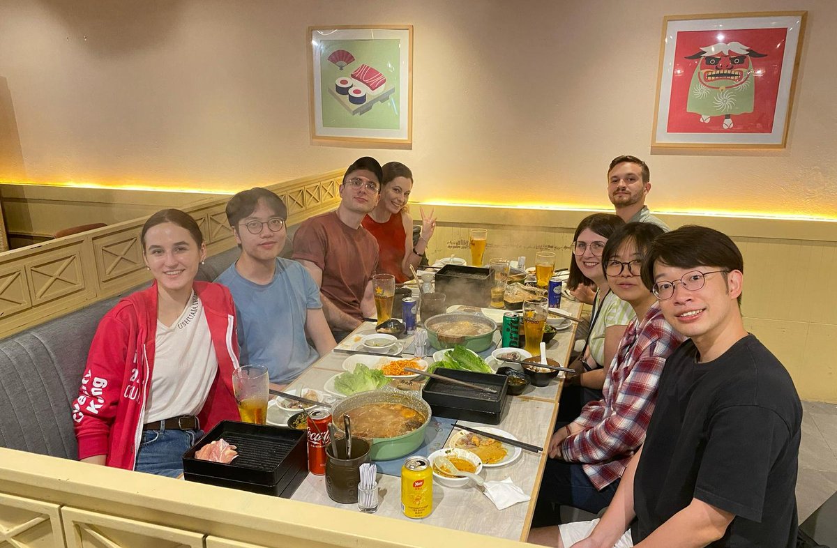 Babaklab's tweet photo. Amid busy, fulfilling days, we paused to say farewell to Chris Fung, Ho-jung Choe &amp; Maryana Yarshova.
Hot pot, mahjong &amp; shared laughter made it a night to remember.
We’re proud to have walked this path with you. Here's to the road ahead 🌟
#Graduation #StudentLife #CareerJourney https://t.co/fK11BMjAuh