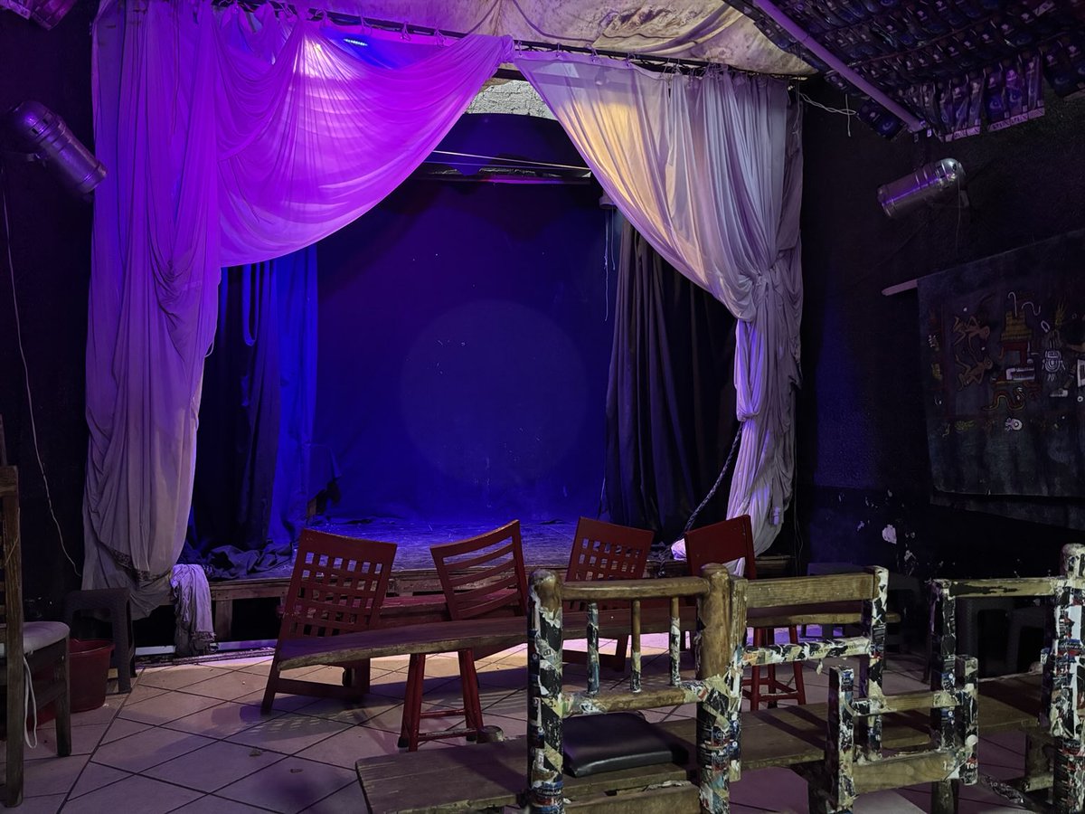 “La Piedra del Sol”. (@ Café Penas de Amor, Coyohuacán. w/ ⁦<a href="/marigaby_alcala/">Gabriela Alcalá</a>⁩)