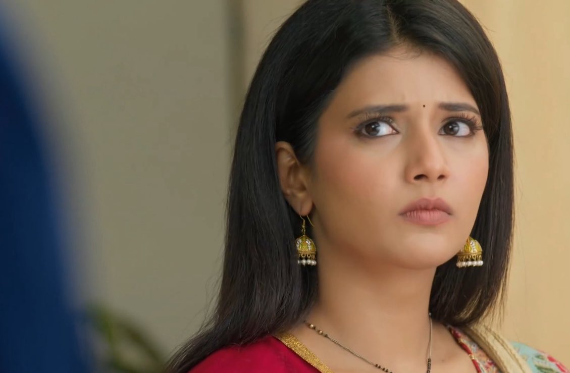 neenabinu23's tweet photo. I m actually interested to know what happened here , show us the back story makers 
#SamridhiiShukla #AbhiraSharma #yrkkh https://t.co/4v7juNdvbp