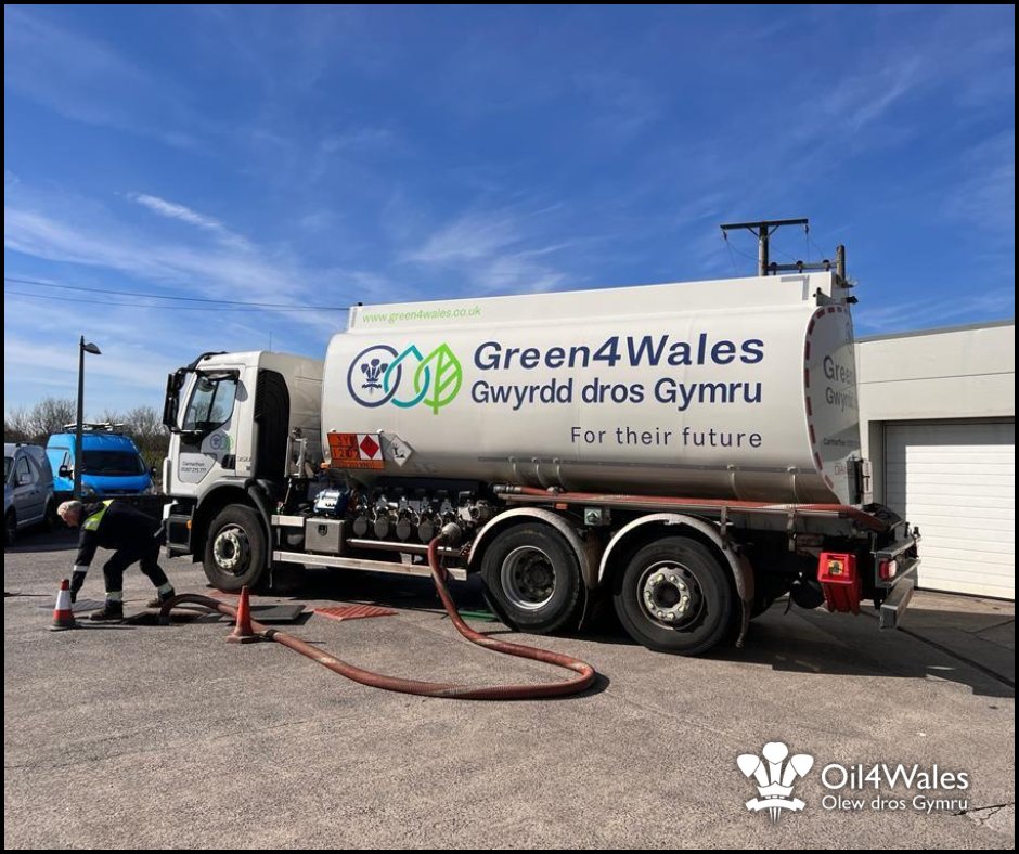 Happy Friday from all of us at Oil 4 Wales! 🛢️❤️
Thanks for keeping it local &amp; supporting a proud Welsh, family-run business.
Here’s to a warm, relaxing weekend! 🏡🔥
#HappyFriday #Oil4Wales #KeepingWalesWarm #SupportLocal