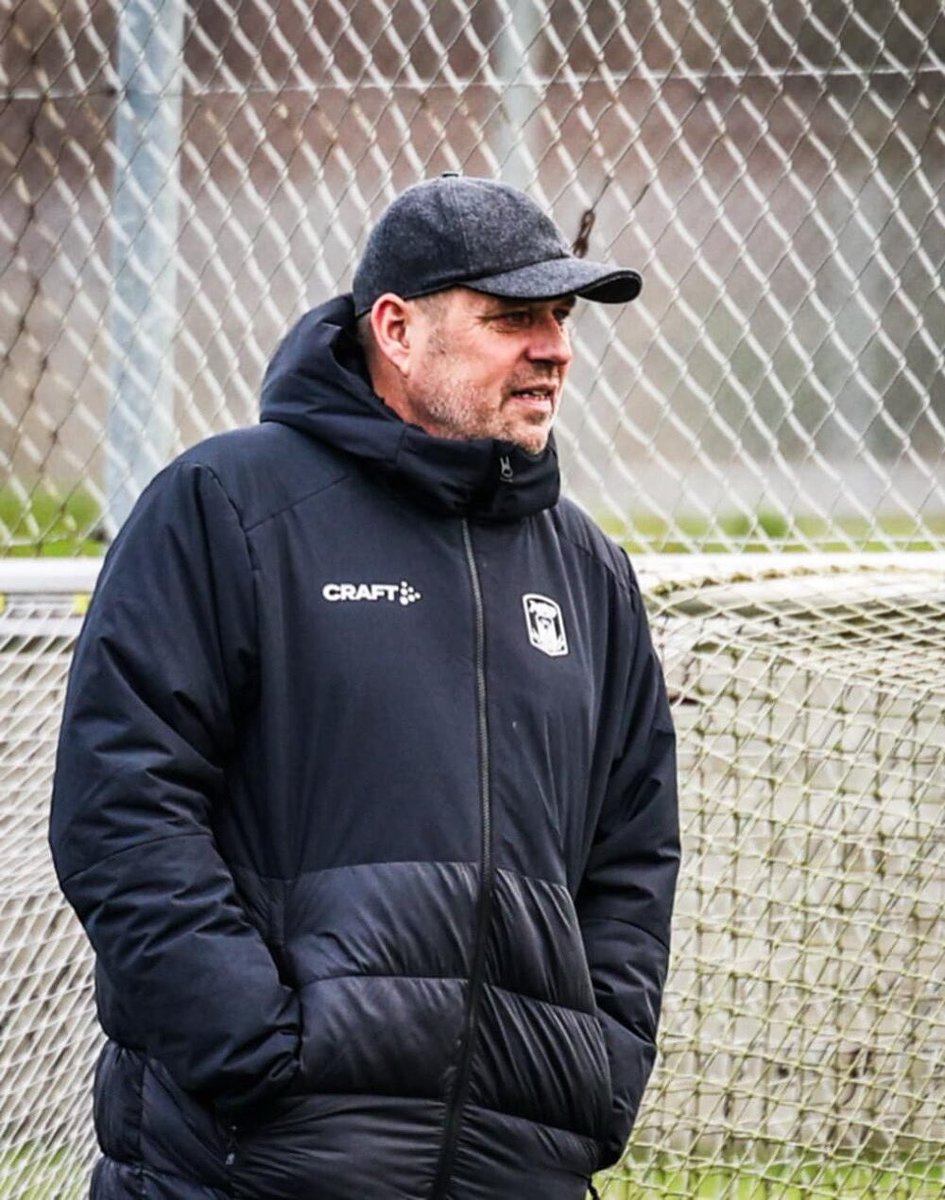 Nyt afsnit! 🎧

➡️ Uwes eftermæle 
➡️ For/imod diverse trænere 
➡️ Quiz
➡️ Lodtrækning om præmier blandt vores 10er-støttere
➡️ Et nyt navn med i puljen til trænerposten: Den svenske Kent Nielsen ! 👀

Lyt med lige her: linktr.ee/lydenagf 🎧

#ksdh #ultratwitteragf #sldk