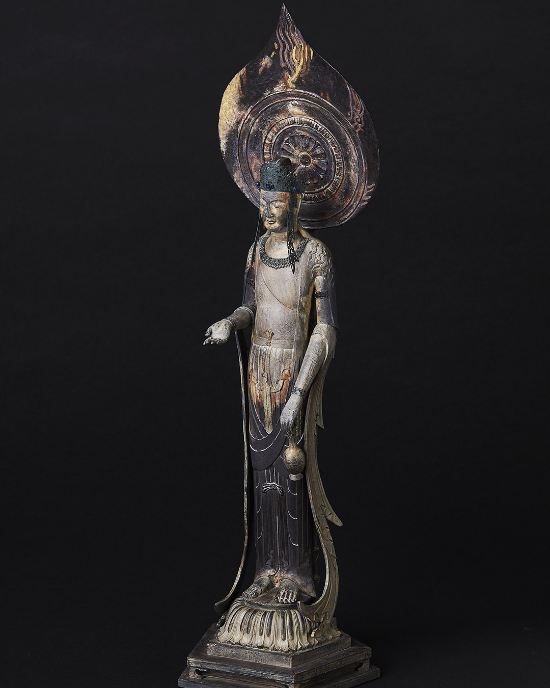 合掌観音像　仏像　仏教アート　彫刻　黒曜石　イスム　砂岩石 合掌観音像 仏像 仏教アート 彫刻 黒曜石 イスム 砂岩石 早割クーポン