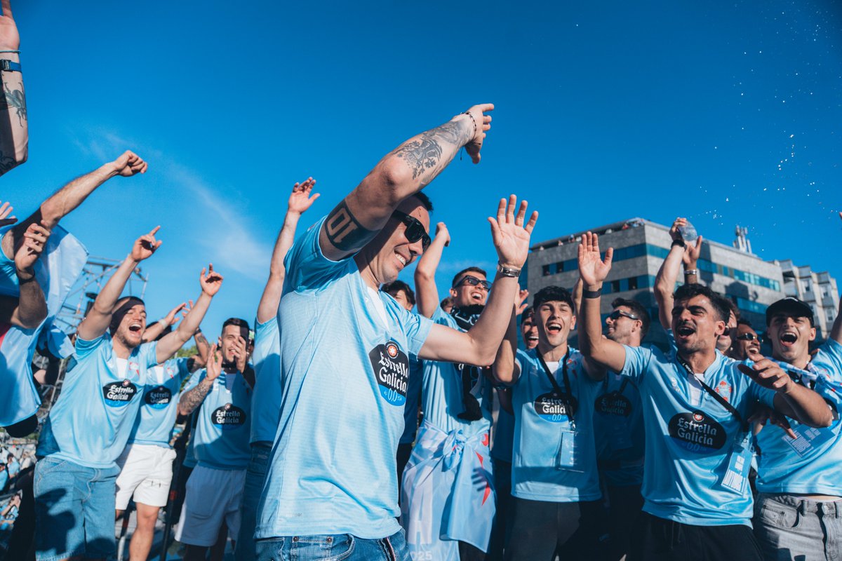 No estoy soñando.
No estoy soñando.
No estoy soñando.

So back, <a href="/EuropaLeague/">UEFA Europa League</a> 🤩