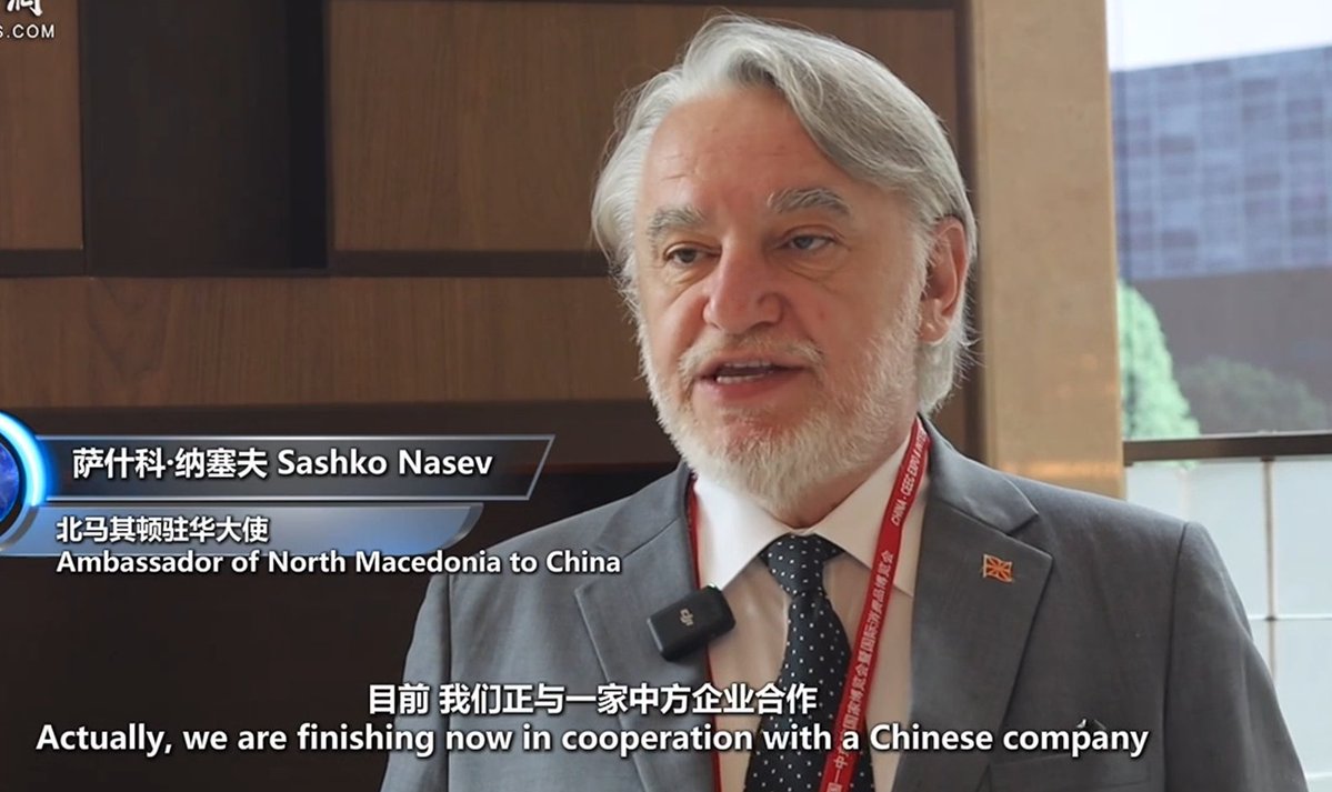 #DeepTalk The Ambassador of North Macedonia to China Sashko Nasev highlighted the completion of the Kičevo–Ohrid Highway with a Chinese partner, showcasing successful infrastructure cooperation.
He looks forward to further Chinese investment in green energy, noting nearly half of