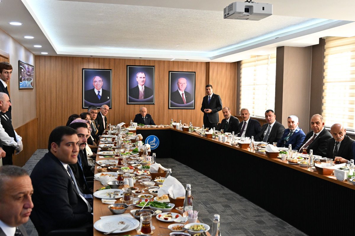 Genel Başkanımız Sayın Devlet BAHÇELİ, Ülkü Ocakları Eğitim ve Kültür Vakfı'nı Ziyaret Etti.