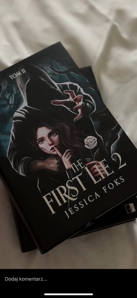 art_o_ksiazkach's tweet image. UMARŁAM #thefirstlie