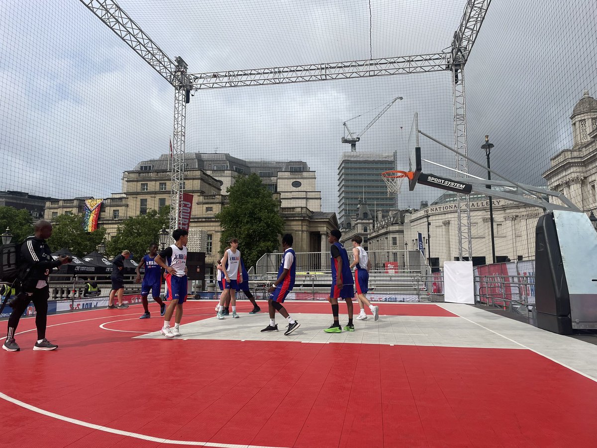 Good luck to the <a href="/TheKingstonAca/">The Kingston Academy</a> who are representing Team Kingston at the <a href="/NBA/">NBA</a> 3v3 London basketball finals today in Trafalgar Square. Enjoy &amp; play well team 🏀