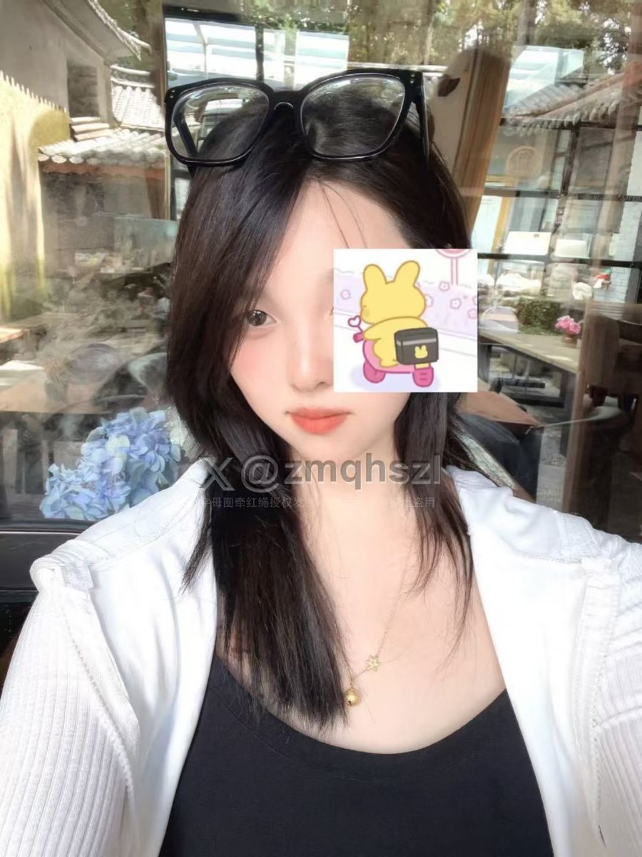 字母圈牵红绳 tweet media