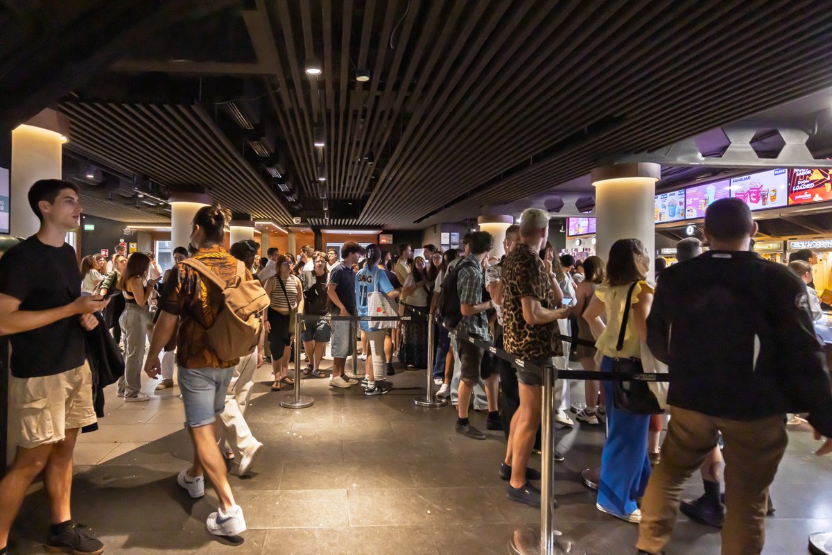 La <a href="/FiestaDelCine/">Fiesta del Cine</a> de primavera registra su mejor resultado de los últimos 5 años. Una quinta portuguesa y El casoplón son las películas españolas más vistas en estos días.