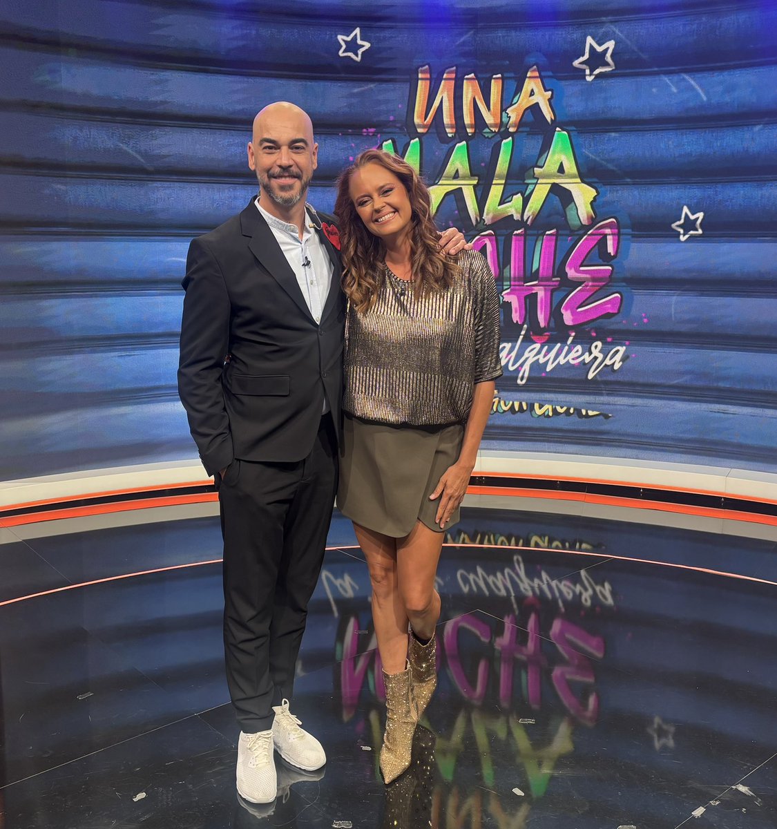 Vanadiss (@vanadiss_es) on Twitter photo Qué bonito programa grabamos ayer con <a href="/ShailaDurcal/">Shaila Dúrcal</a> para la televisión Canaria “Una mala noche” que se emitirá el próximo viernes 13. Qué bonito programa grabamos ayer con <a href="/ShailaDurcal/">Shaila Dúrcal</a> para la televisión Canaria “Una mala noche” que se emitirá el próximo viernes 13.