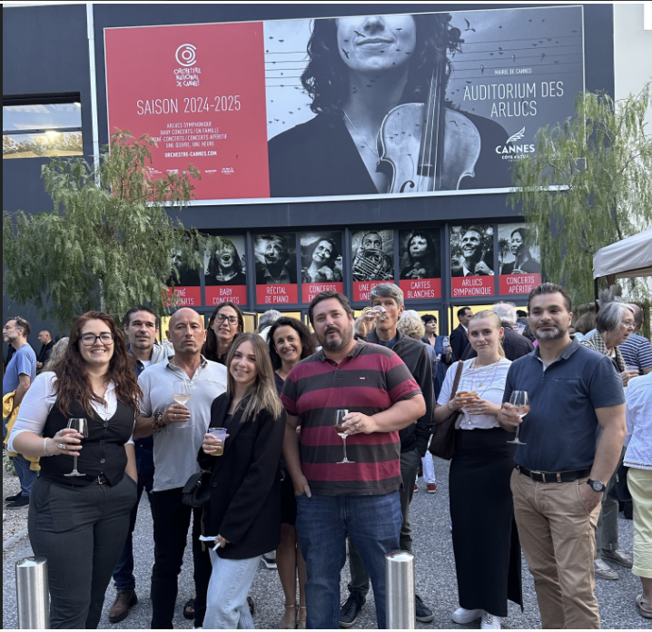 🎻 Le 5 juin, nos membres ont eu la chance d’assister à un Apéro-Concert exclusif en partenariat avec l’Orchestre national de Cannes.

Un grand merci à l’Orchestre national de Cannes pour cette collaboration exceptionnelle, ainsi qu’à tous les participants pour leur présence🙌