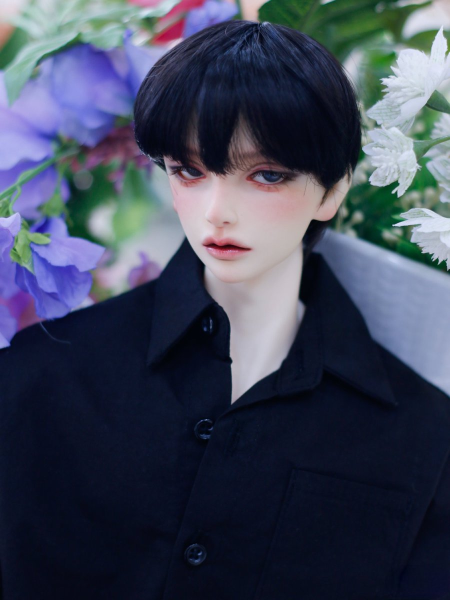 제 새식구 소개드려요 (데자뷰2)
권호재라고 불러주시면 됩니다 ^.^